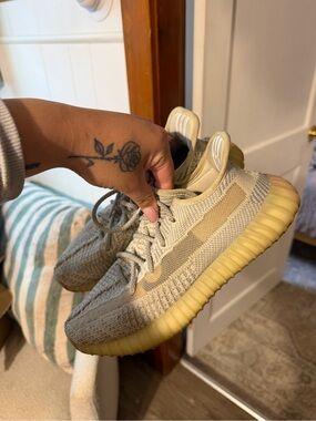 Adidas Yeezy Boost V2 Lundmark no reflective